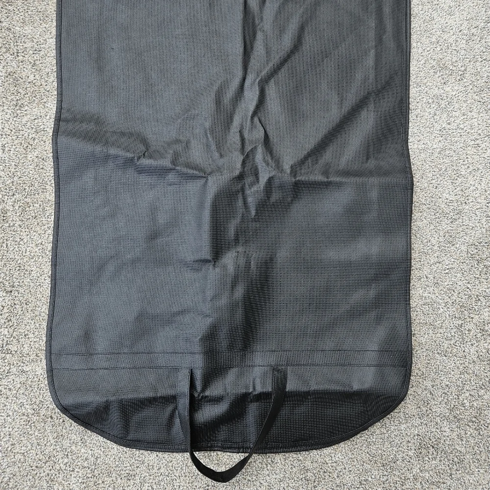Canada Goose Snow Goose Garment Bag Black Travel Bag